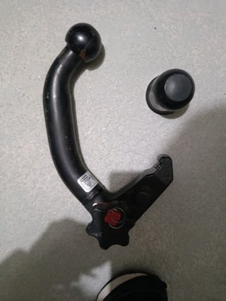 Bola de remolque Mazda original
