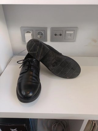 Zapatos piel Camper vestir negros talla 40