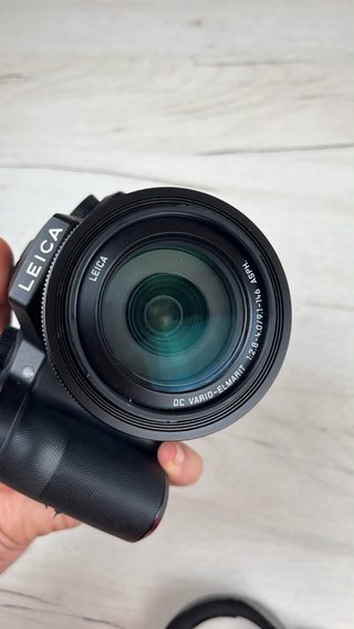 Leica V-Lux (Typ 114) 20MP 25-400mm 4K