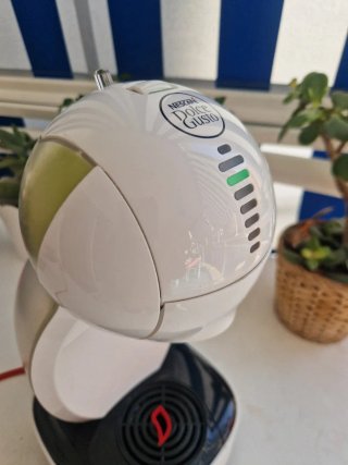 Cafetera Dolce Gusto