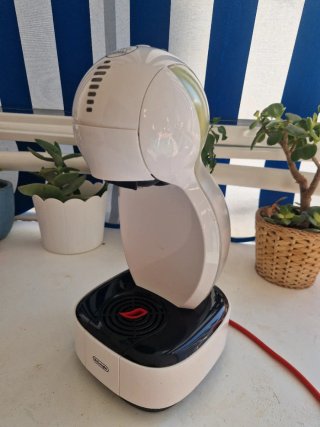 Cafetera Dolce Gusto