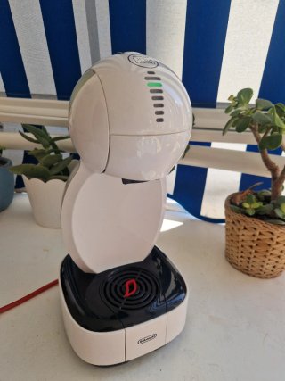 Cafetera Dolce Gusto