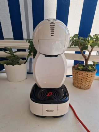 Cafetera Dolce Gusto