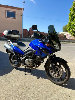 Suzuki V-Strom 650