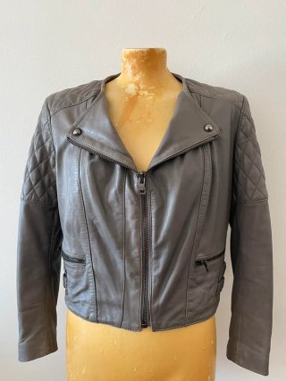 Chaqueta de piel Massimo Dutti gris