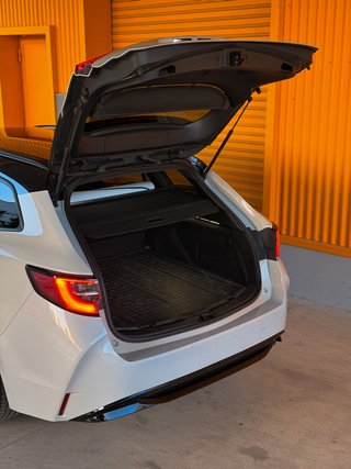 Toyota Corolla 2.0 180H GR-SPORT TOURING