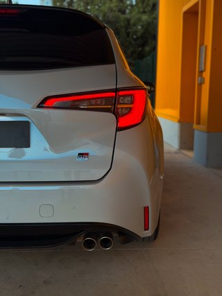 Toyota Corolla 2.0 180H GR-SPORT TOURING