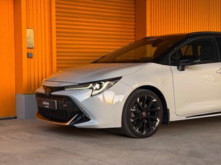 Toyota Corolla 2.0 180H GR-SPORT TOURING
