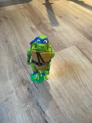 Tortuga Ninja Leonardo