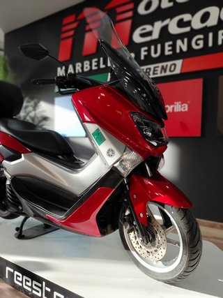 Yamaha NMAX 125 Roja
