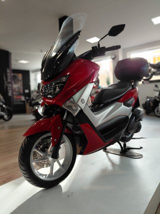 Yamaha NMAX 125 Roja