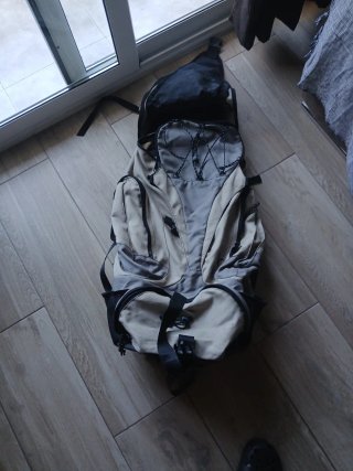 Mochila Quechua 70L Beige/Gris