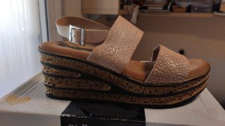 Sandalias Beige Cuña