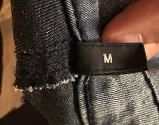 Pantaloni jeans effetto stone washed