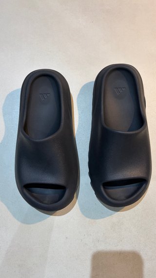Adidas Yeezy Slide Onyx Talla 42