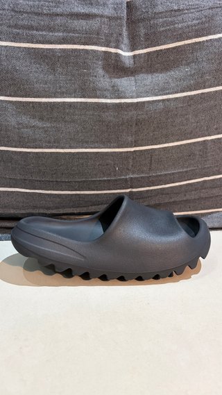 Adidas Yeezy Slide Onyx Talla 42