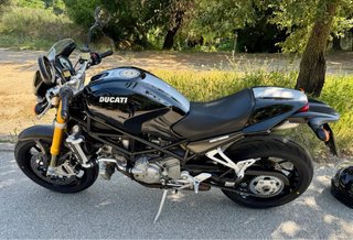 Ducati Monster S4RS Testastretta 998