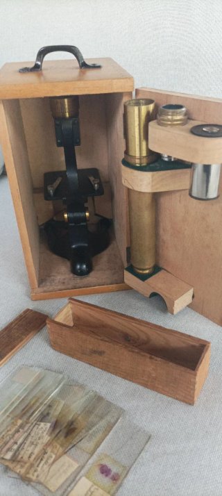Microscopio antiguo "Schatz" Ruf & Co Kassel.