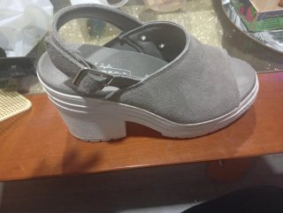 Sandalias Converse grises