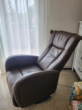 Butaca reclinable eléctrica de piel