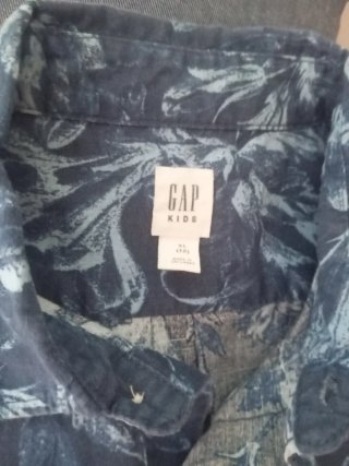 Talla 12 camisa GAP floral azul