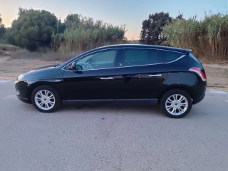Lancia Delta 2009