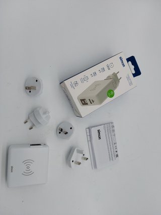 SIMON - Cargador Inalámbrico de Carga Rápida, Adaptador de Viaje 3 en 1, con 2 Enchufes USB, Batería
