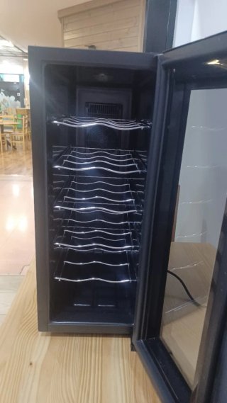 Vinoteca de cristal para 12 botellas