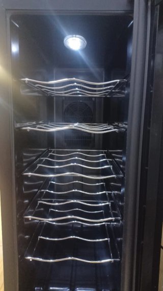 Vinoteca de cristal para 12 botellas