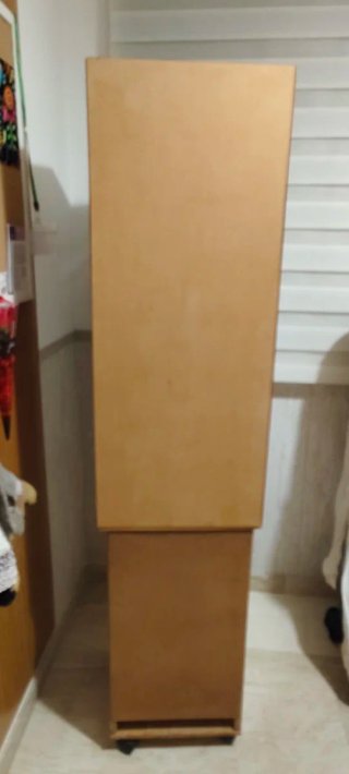 Estantería madera con cajones