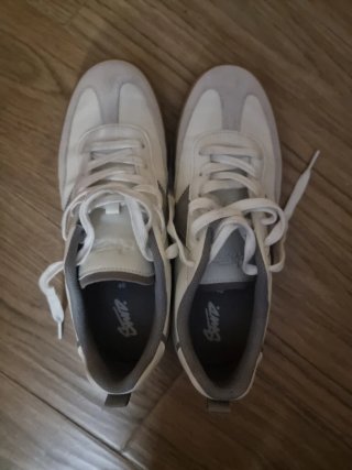 Zapatillas Pull&Bear Retro Urbanas Beige/Blancas