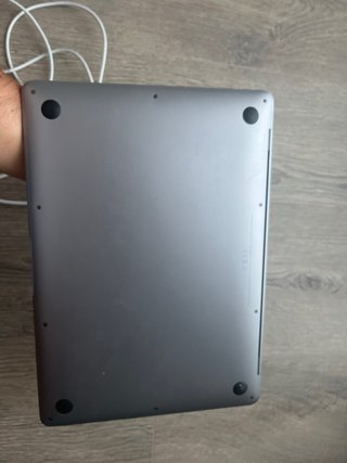 MacBook Apple Plata Cargador Incluido