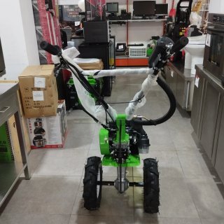 Motocultor de gasolina