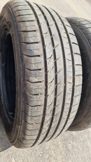 Neumáticos 255/60/18