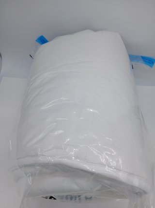 Pikolin Home - Autumn-Winter Duvet 300 g, Ecolofil Fibre Feel, Filling for 90 Bed (150 x 220 cm)