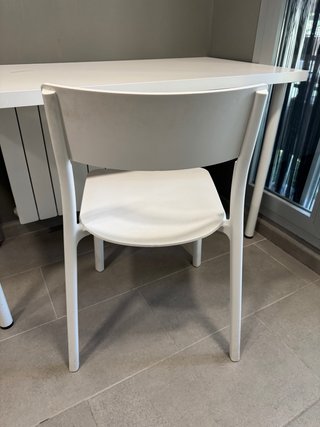 Escritorio IKEA LAGKAPTEN/ADILS + 2 Sillas TEODORE