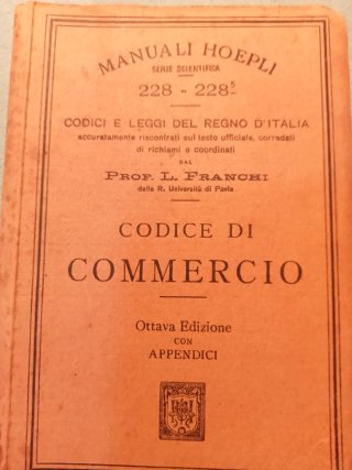 Manuali Hoepli Codice di Commercio 1922