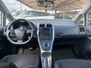 Toyota Auris 2011