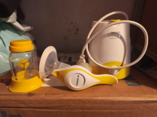 Sacaleches Medela y Calienta Biberones Philips