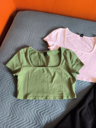 3 Camisetas Crop Top Escote Cuadrado