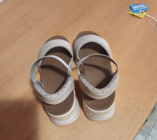 Sandalias Skechers Beige/Marrón