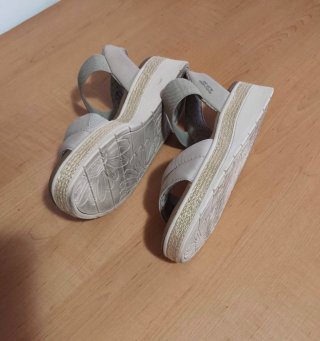 Sandalias Skechers Beige/Marrón