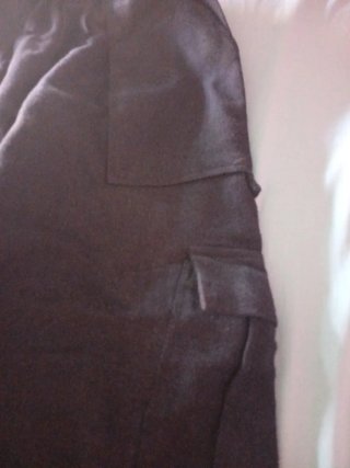 Pantalón largo con bolsillos
