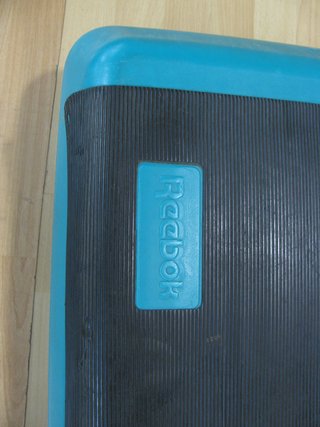 Banco de Step Reebok original + 4 plataformas