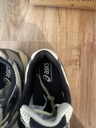 Asics Gel Kayano 14