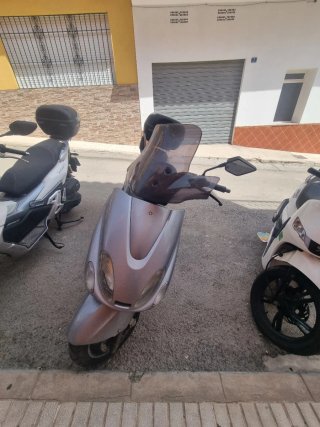 Yamaha Majestic 125 Plata