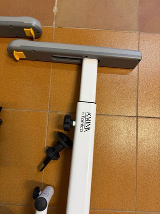 Apoyabrazos para WC (Metal y Plástico)