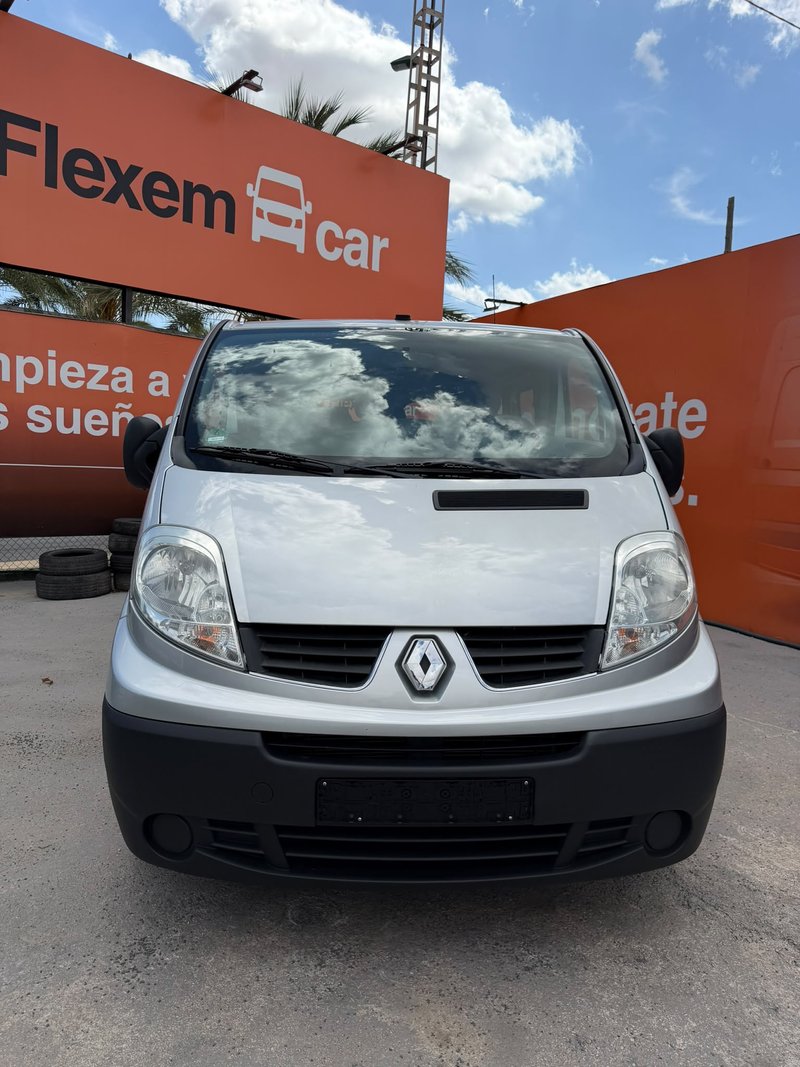 Renault Trafic 2011, foto 2