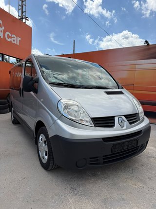 Renault Trafic 2011