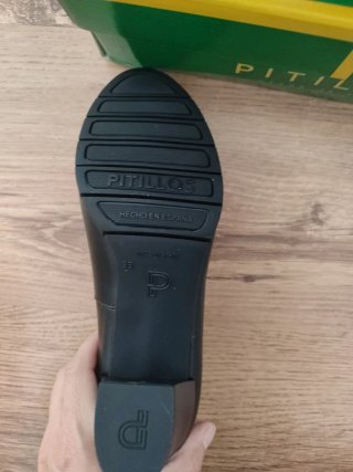 Zapatos de tacón Pitillos negros